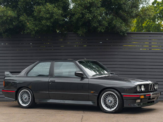 Image 1/57 of BMW M3 (1988)