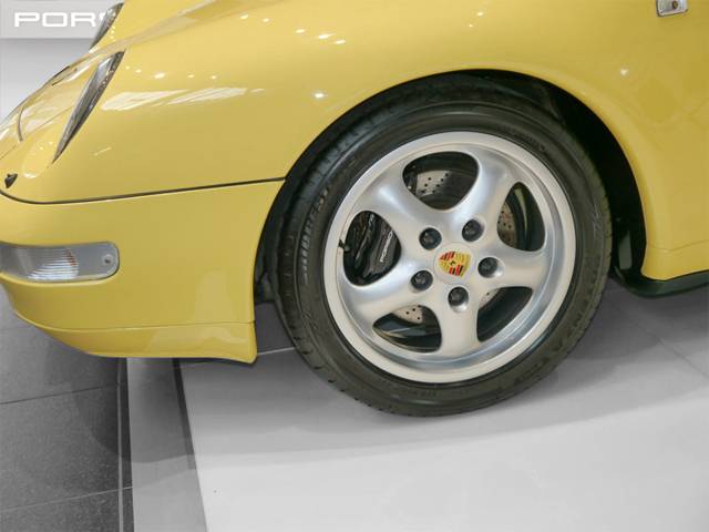Porsche 911 Carrera