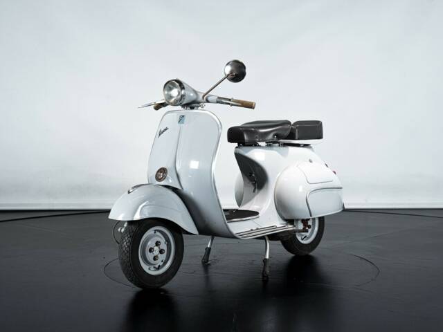 Piaggio Vespa 125