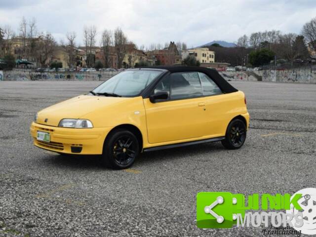 Afbeelding 1/9 van FIAT Punto 85 16V (1999)