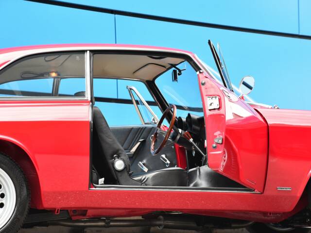 Alfa Romeo 2000 GT Veloce