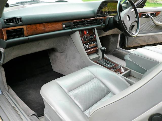 Mercedes-Benz 420 SEC - Automatic, 4 seat coupe