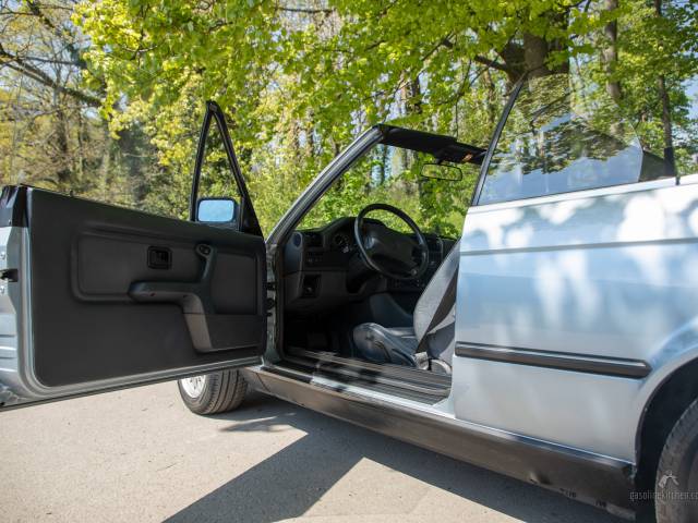 BMW 325i