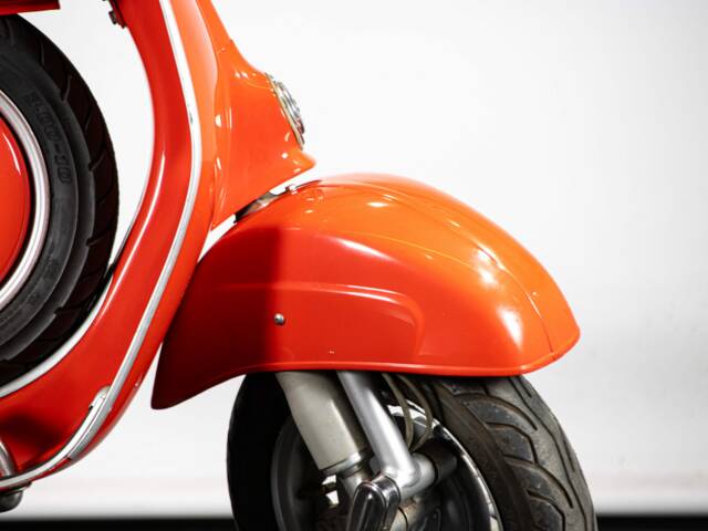 Piaggio Vespa 90