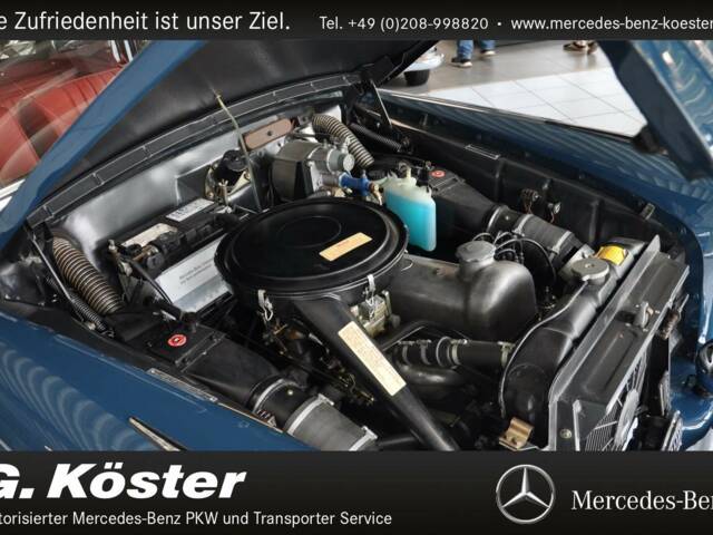 Mercedes-Benz 220 S Cabriolet