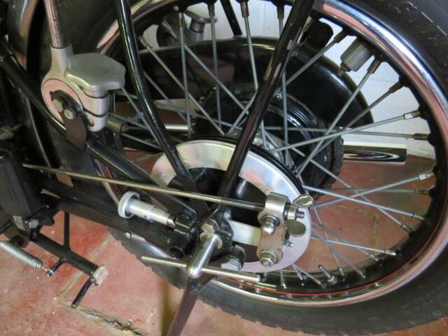 Vincent Black Shadow C