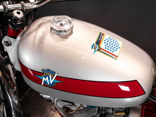 MV Agusta 250 Bicilindrica