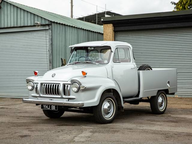Image 1/20 of Bedford TJ (1961)
