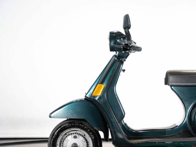 Piaggio Vespa Cosa 150