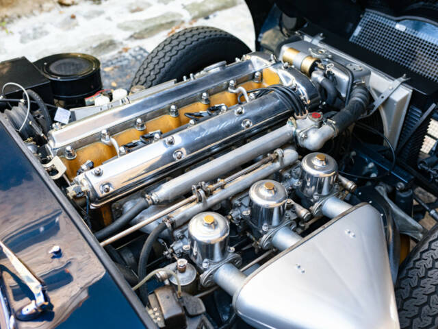Jaguar E-Type 3.8 Flat Floor