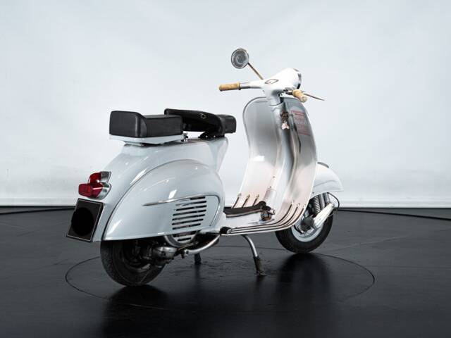 Piaggio Vespa 125