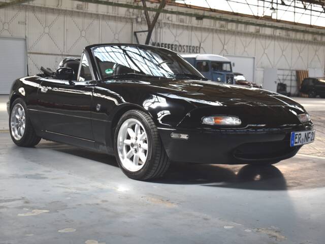 Mazda MX-5 1.6