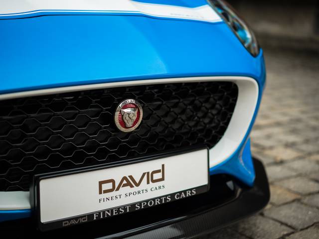 Jaguar F-Type Project 7