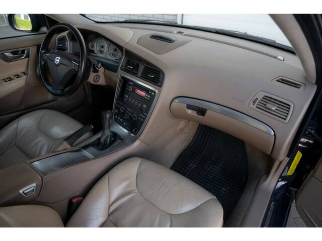 Volvo V 70 2.4