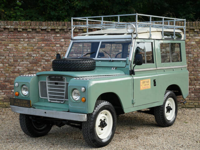 Image 1/50 of Land Rover 109 (1978)