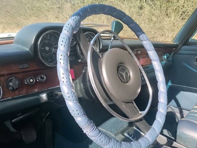 Mercedes-Benz 280 SE 4,5