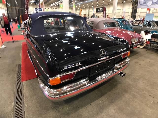Mercedes-Benz 300 SE