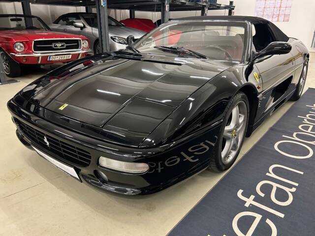 Bild 1/33 von Ferrari F 355 Spider (1997)