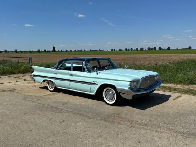 Bild 1/5 von Chrysler Windsor (1960)