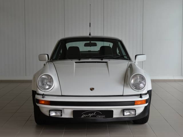 Porsche 911 Turbo 3.3