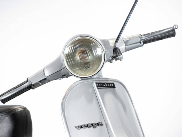 Piaggio Vespa P 200 E