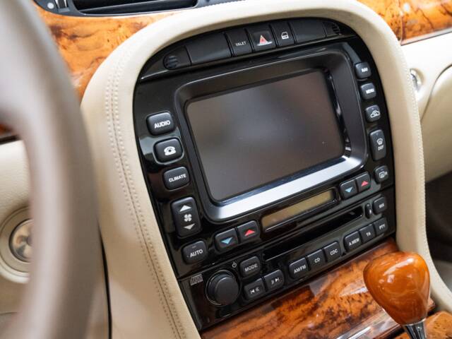 Jaguar XJ 8 3.5