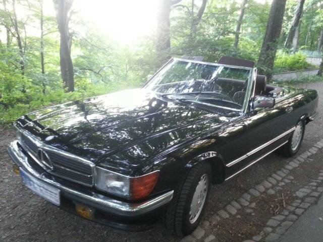 Image 1/9 of Mercedes-Benz 300 SL (1989)