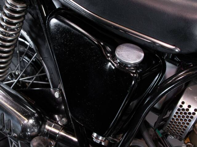 BSA B 44 Victor Grand Prix