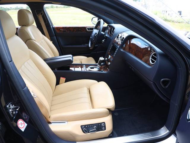 Bentley Continental Flying Spur