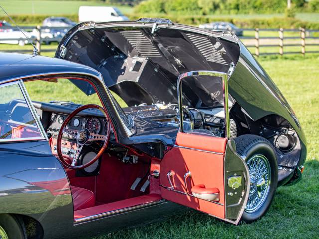 Jaguar E-Type 4.2