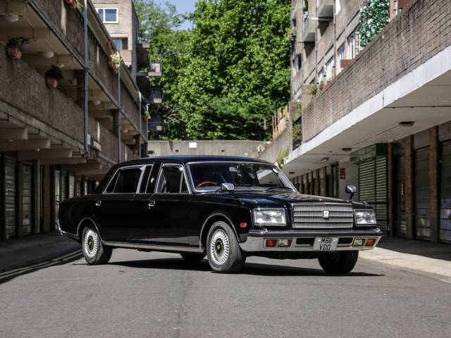 Bild 1/20 von Toyota Century (1994)