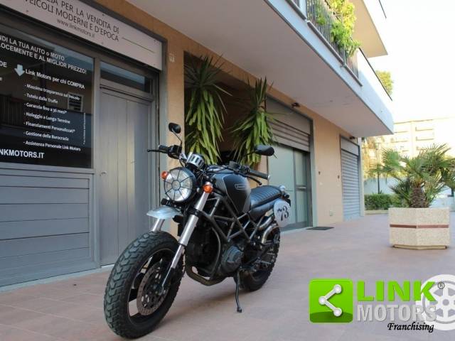 Image 1/11 of Ducati DUMMY (1999)