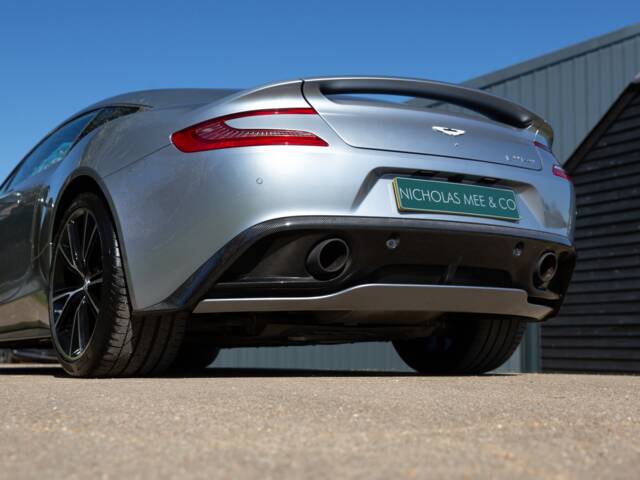 Aston Martin Vanquish