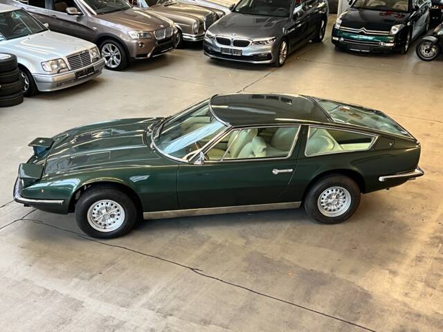 Maserati Indy 4200