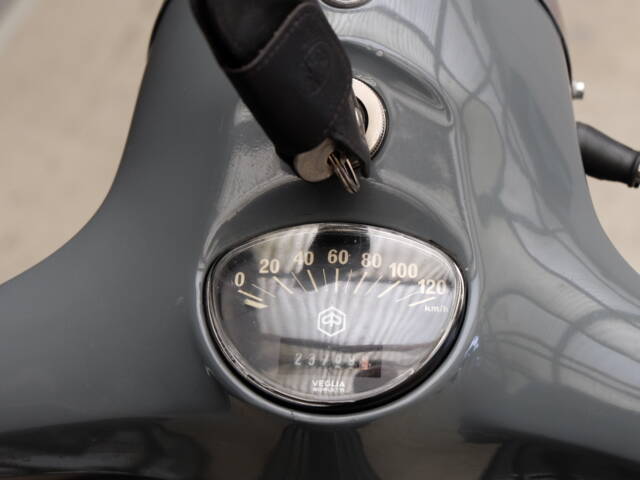 Piaggio Vespa 200 Rally