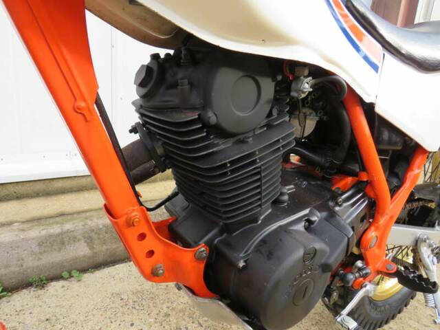 Honda TLR 200