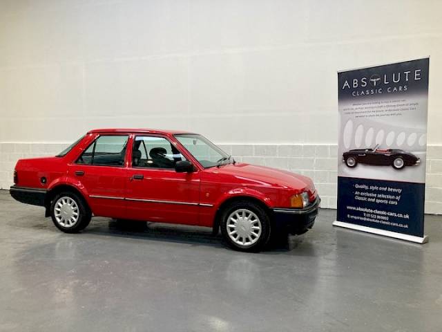 Afbeelding 1/50 van Ford Orion 1.6 (1990)