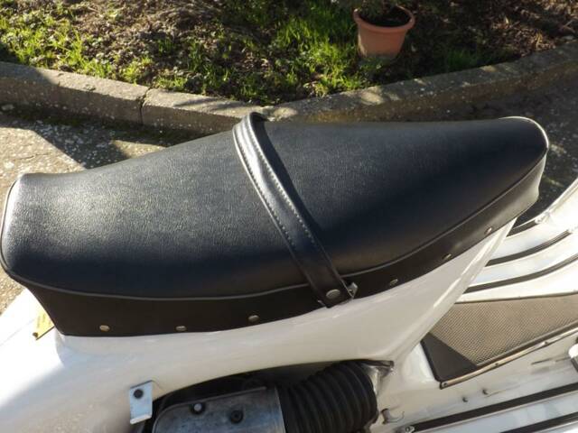 Piaggio Vespa 160 GS