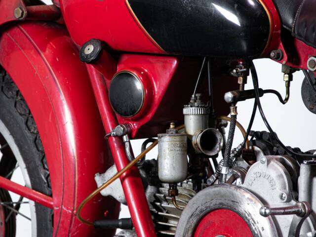 Moto Guzzi 250 SS
