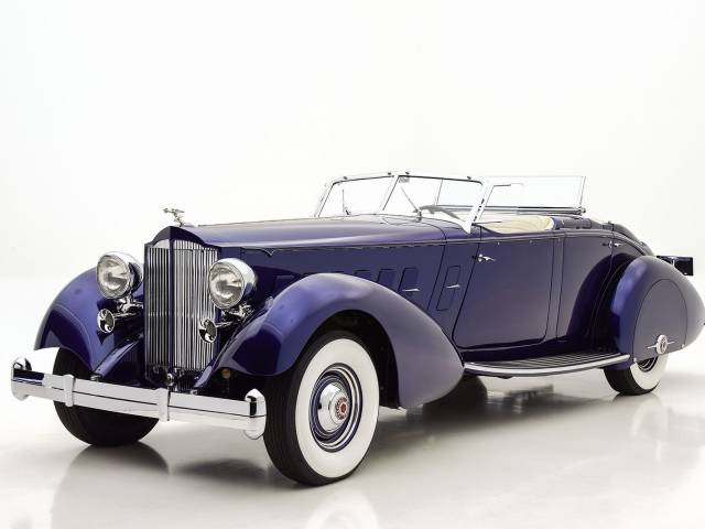Immagine 1/38 di Packard Twelve (1937)
