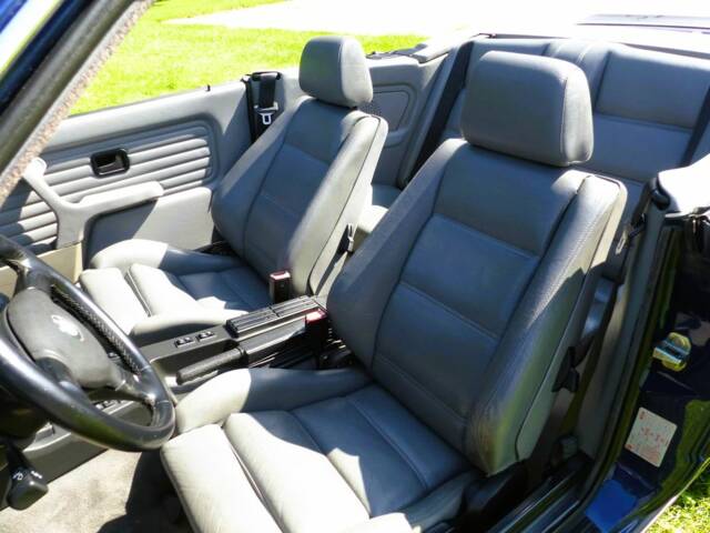 BMW 320i - BMW 320i Cabriolet (E30) 1992