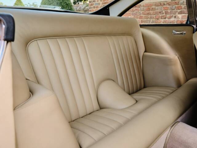Aston Martin DB 5