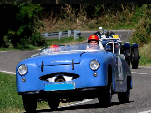 Panhard Dyna X 87