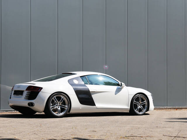 Image 1/53 of Audi R8 (2008)
