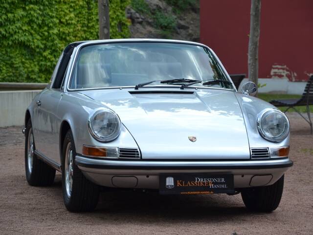 Porsche 911 2.2 S