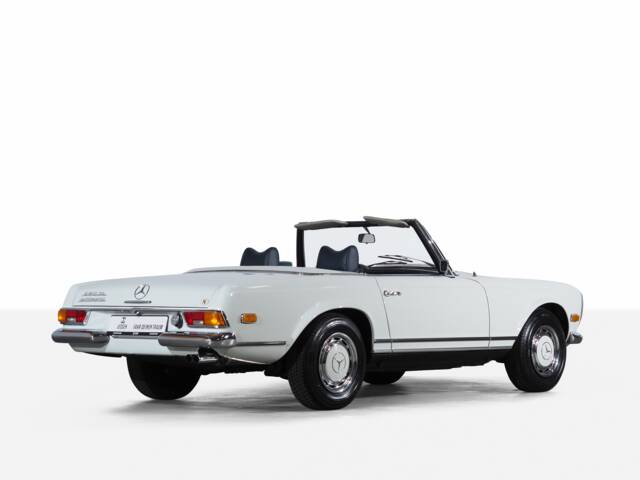 Mercedes-Benz 280 SL