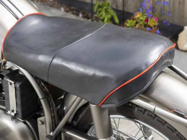 Norton Model 30 International
