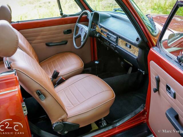 Volkswagen Käfer 1303 "Champagne Edition"