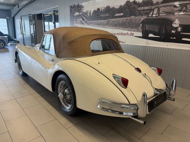 Jaguar XK 140 SE DHC