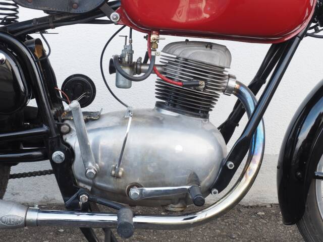 Gilera 150 Sport
